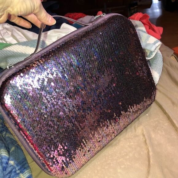 Purple sequined semi hard large makeup carry case - Picture 6 of 12
